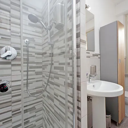The Colours Rooms Guest House-2